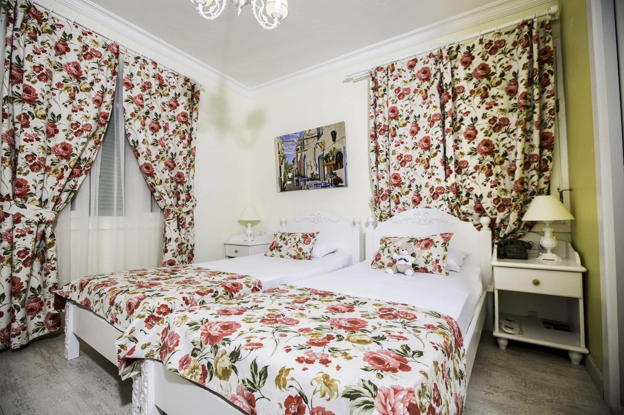 The White Hotel Alaçatı Eksteriør bilde
