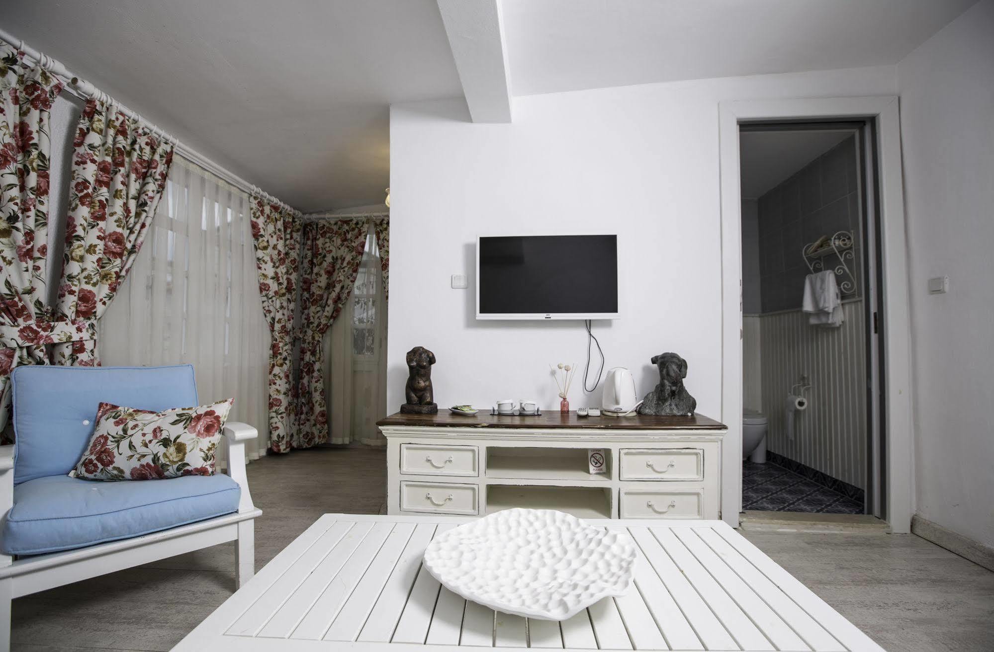 The White Hotel Alaçatı Eksteriør bilde